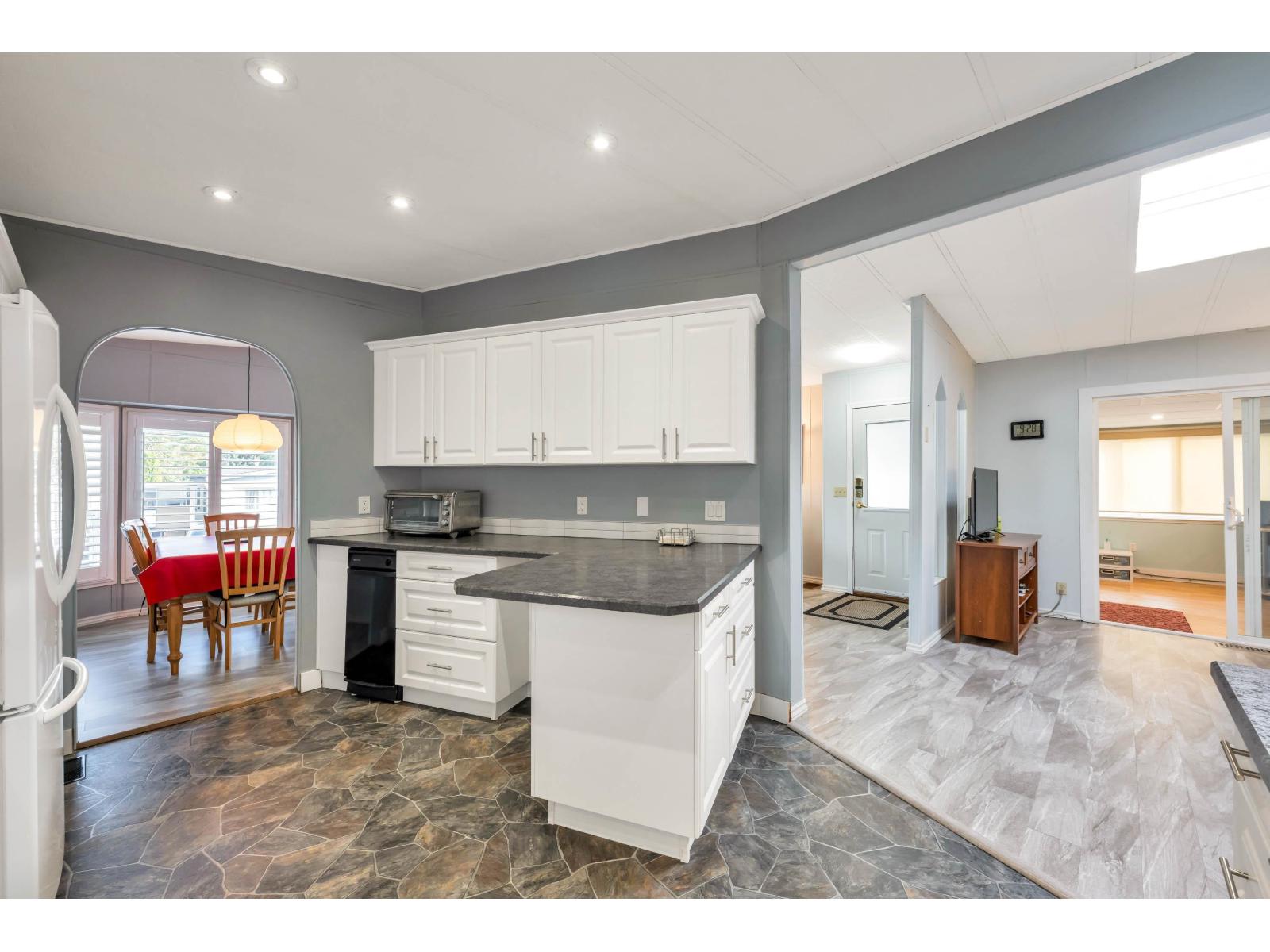 209 3665 244th Street, Langley, British Columbia  V2Z 1N1 - Photo 13 - R3051075