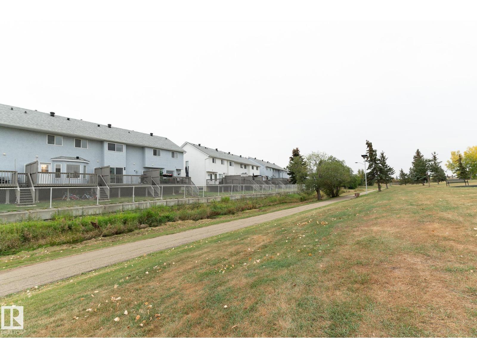 #107 1 Aberdeen Wy, Stony Plain, Alberta  T7Z 1M9 - Photo 2 - E4460412