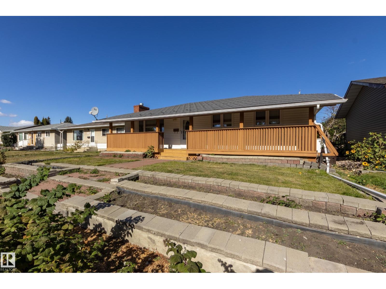 6108 84 Av Nw Nw, Edmonton, Alberta  T6B 0H5 - Photo 2 - E4460413