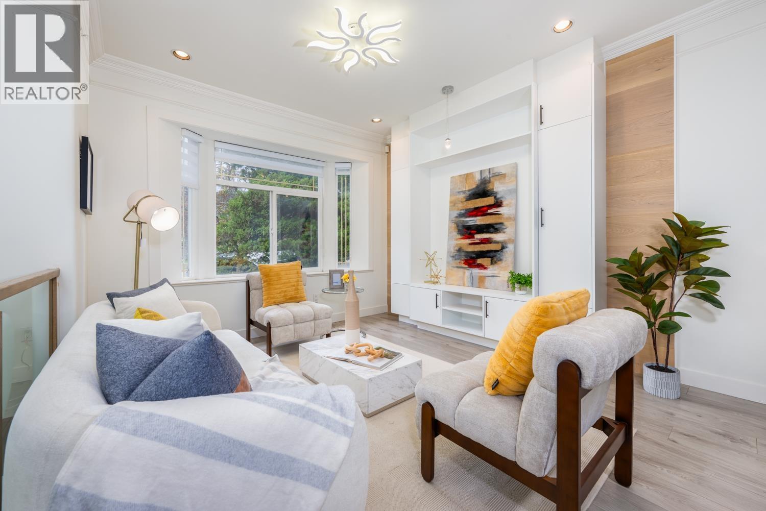 748 E 62ND AVENUE, Vancouver, British Columbia