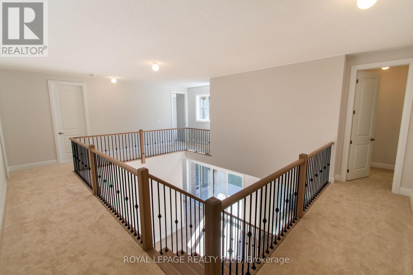 980 Church Drive, Innisfil, Ontario  L0L 1W0 - Photo 17 - N12440124