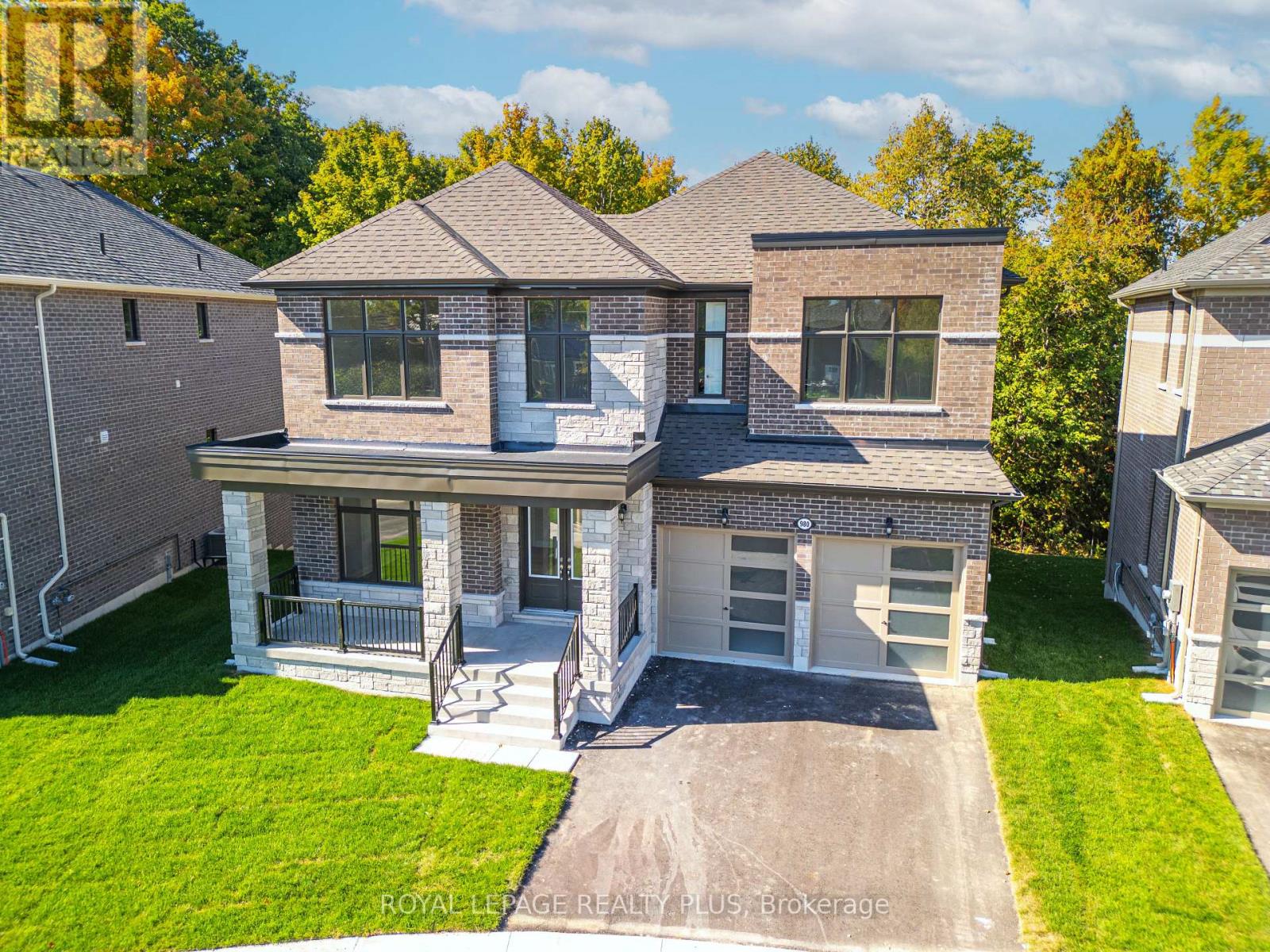 980 Church Drive, Innisfil, Ontario  L0L 1W0 - Photo 2 - N12440124