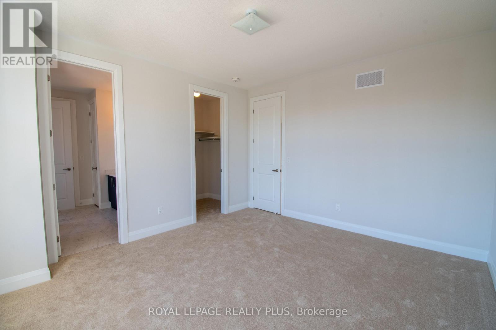 980 Church Drive, Innisfil, Ontario  L0L 1W0 - Photo 26 - N12440124