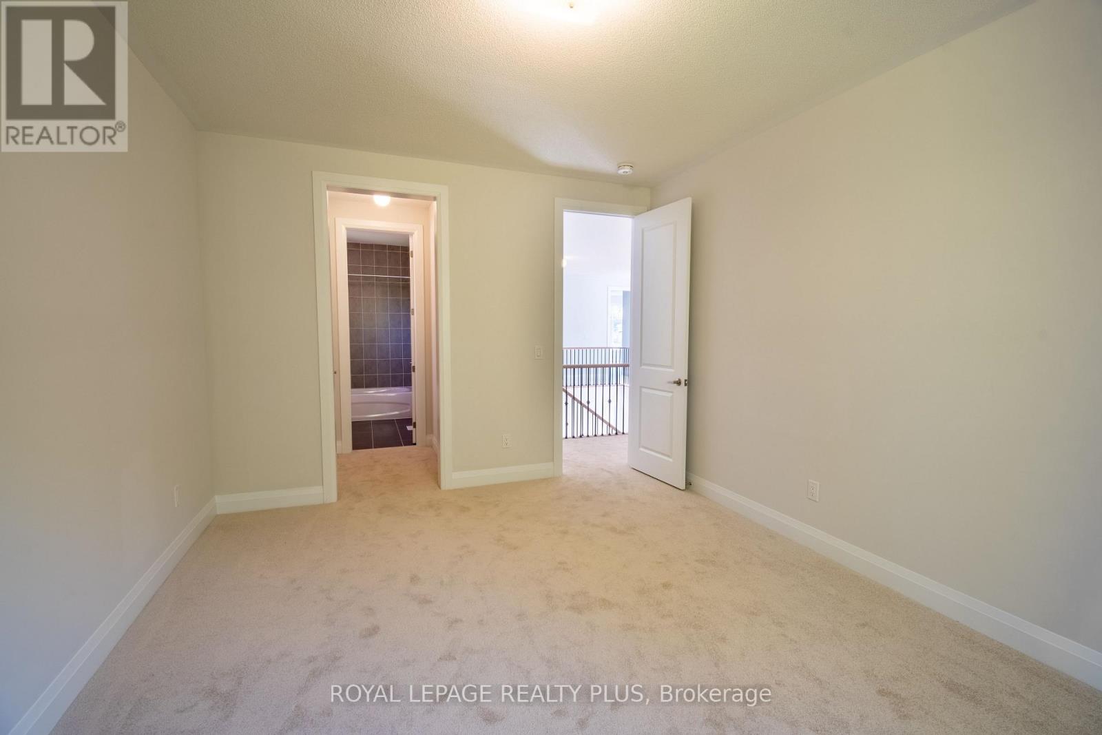 980 Church Drive, Innisfil, Ontario  L0L 1W0 - Photo 29 - N12440124