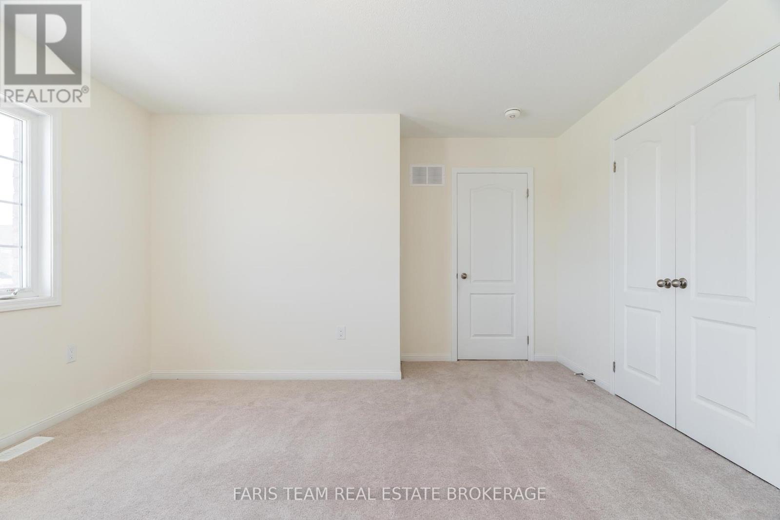 6 Cliff Thompson Court, Georgina (Sutton & Jackson's Point), Ontario  L0E 1R0 - Photo 25 - N12440197