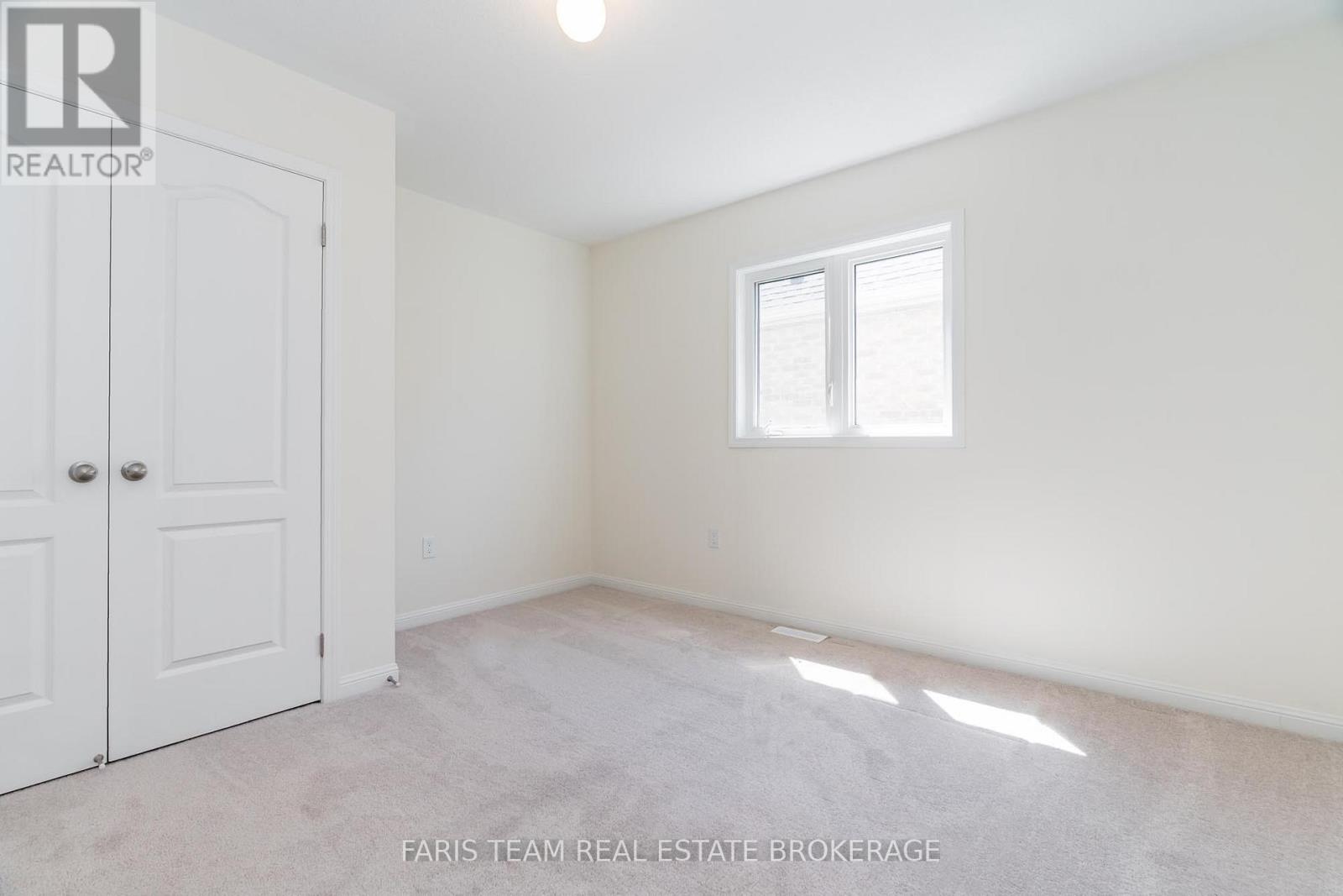 6 Cliff Thompson Court, Georgina (Sutton & Jackson's Point), Ontario  L0E 1R0 - Photo 27 - N12440197