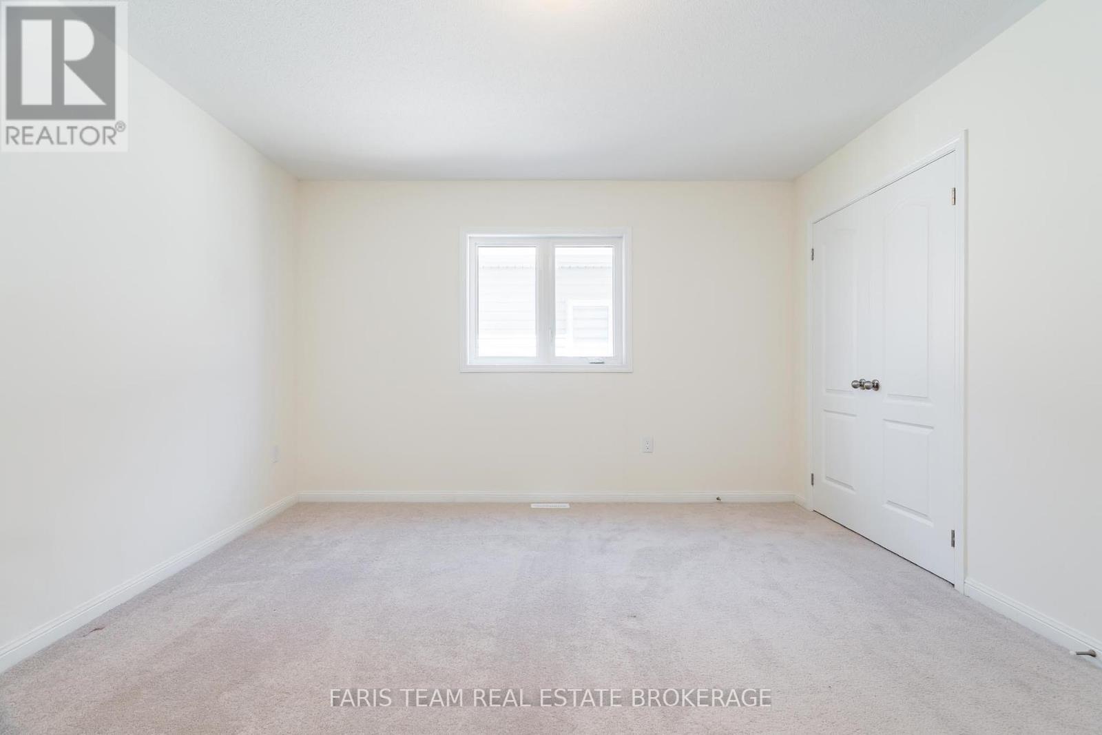 6 Cliff Thompson Court, Georgina (Sutton & Jackson's Point), Ontario  L0E 1R0 - Photo 29 - N12440197