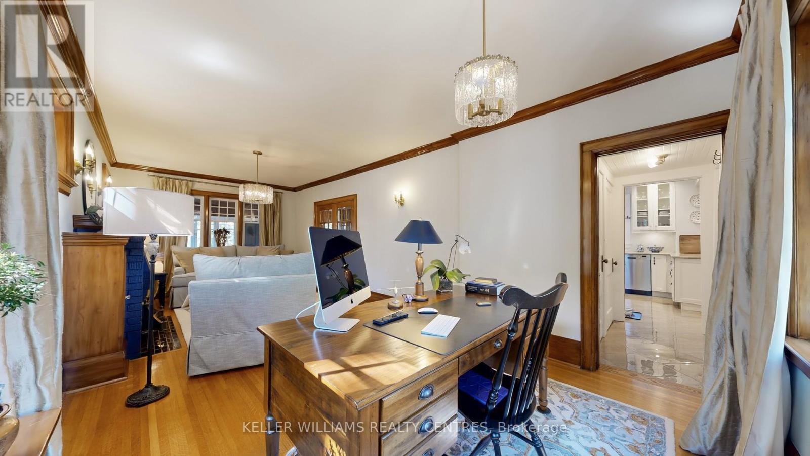 49 Alice Street, East Gwillimbury, Ontario  L0G 1M0 - Photo 12 - N12440241