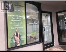 10084 YONGE STREET, Richmond Hill, Ontario