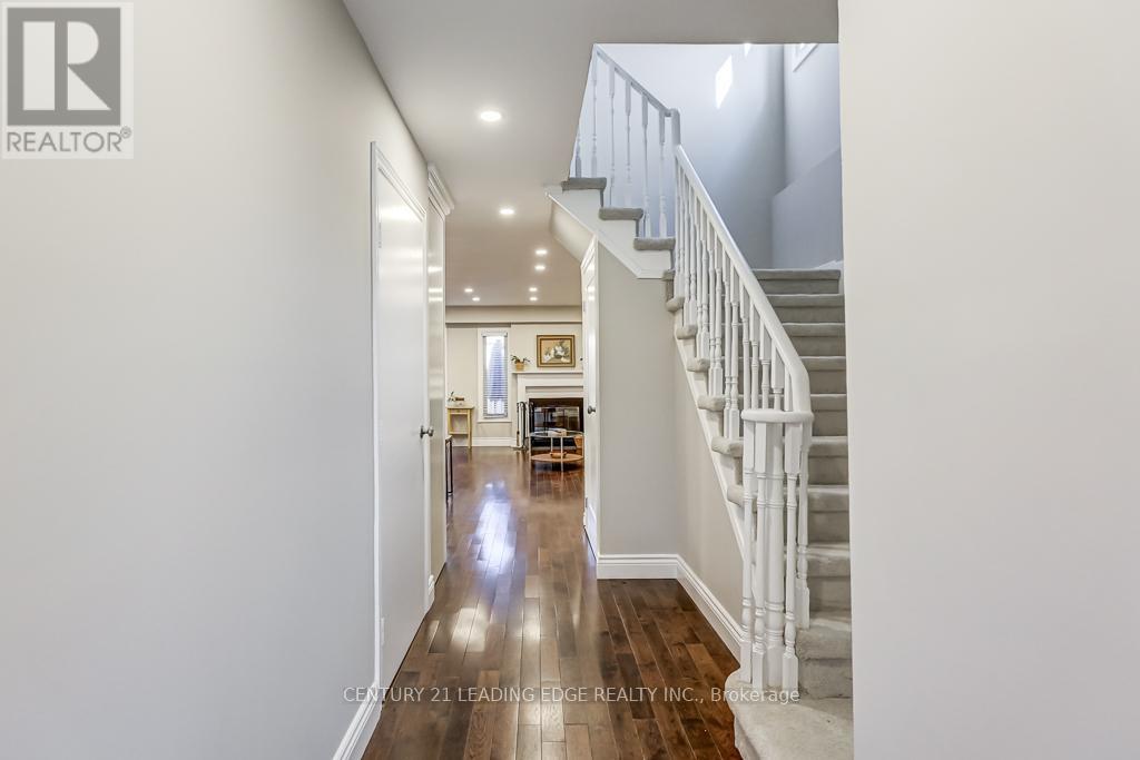 89 Reginald Crescent, Markham, Ontario  L3P 3T8 - Photo 6 - N12440271