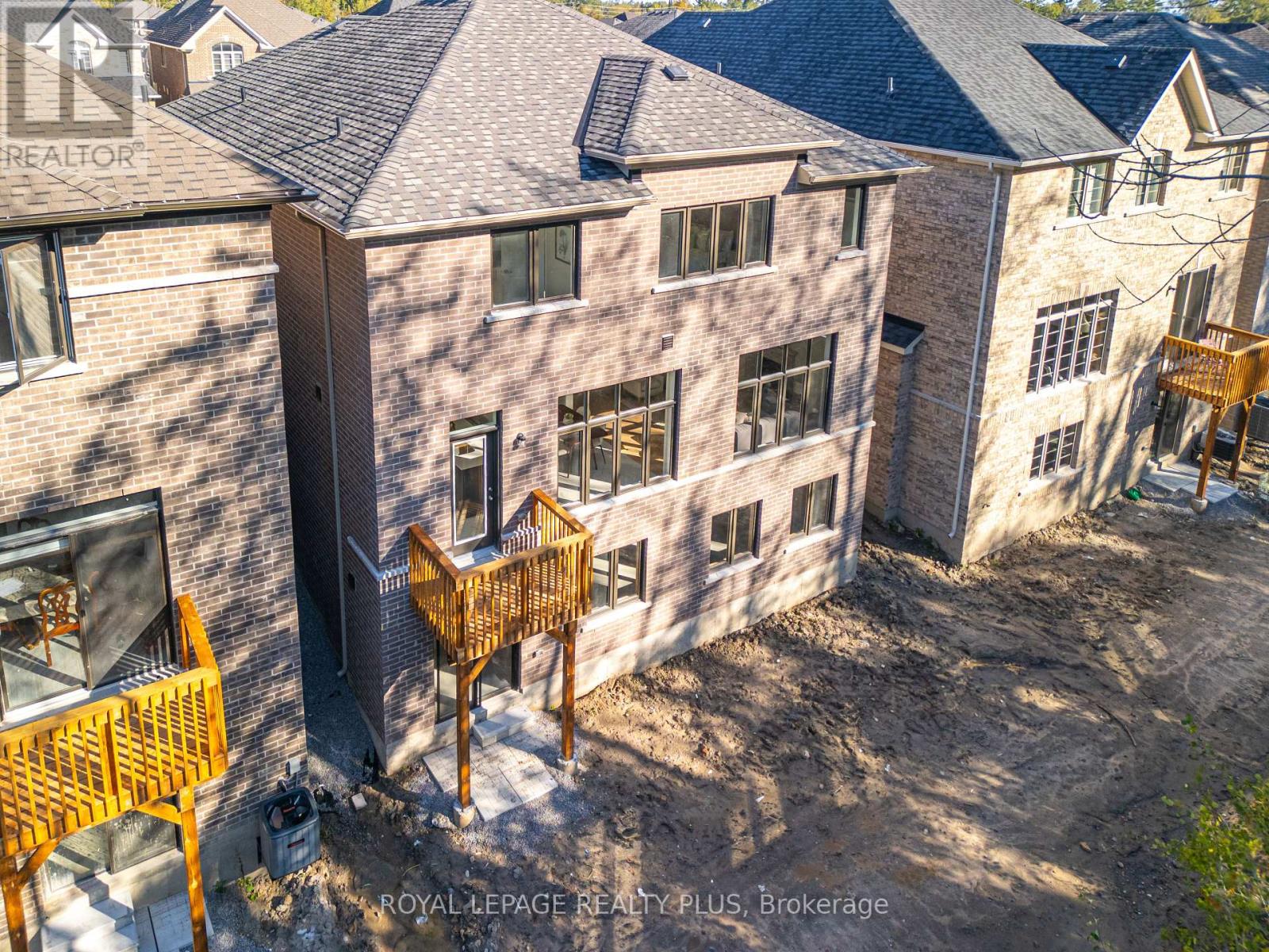 1454 Davis Loop Circle, Innisfil, Ontario  L0L 1W0 - Photo 37 - N12440283