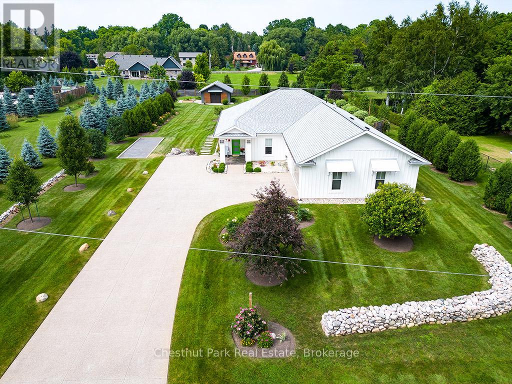 125 Fulton Street, Blue Mountains, Ontario  N0H 1J0 - Photo 1 - X12294450