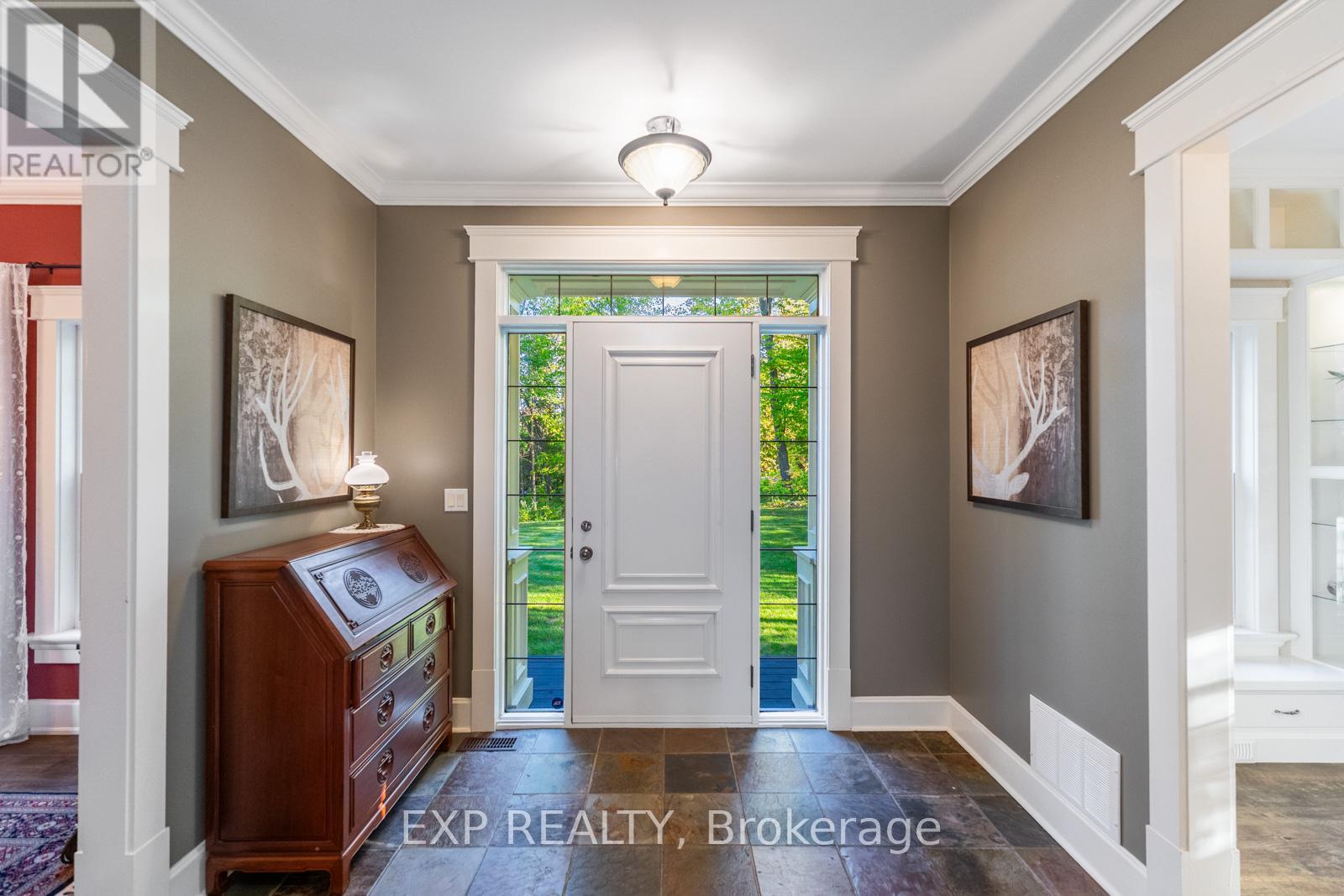 4146 Forest Wood Drive, Severn, Ontario  L3V 6H3 - Photo 4 - S12440153