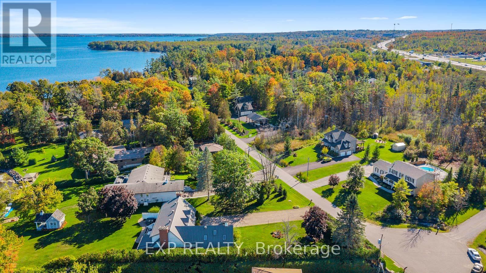 4146 Forest Wood Drive, Severn, Ontario  L3V 6H3 - Photo 48 - S12440153