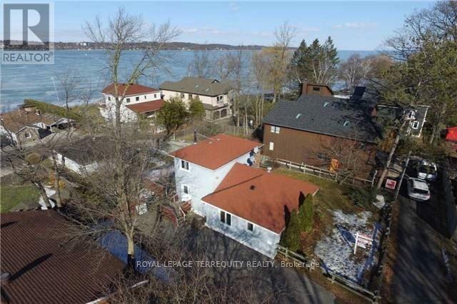 40 Brennan Avenue, Barrie (South Shore), Ontario  L4N 3X3 - Photo 2 - S12440160
