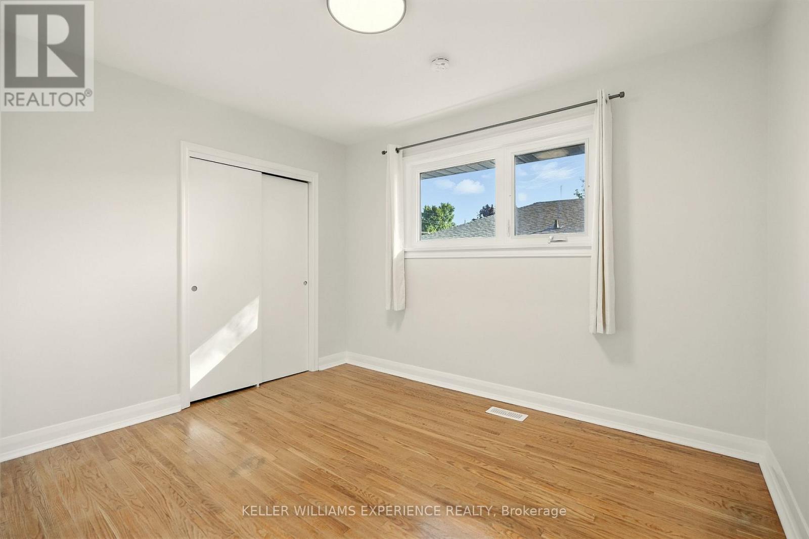 263 Scott Street, Midland, Ontario  L4R 2M7 - Photo 18 - S12440172