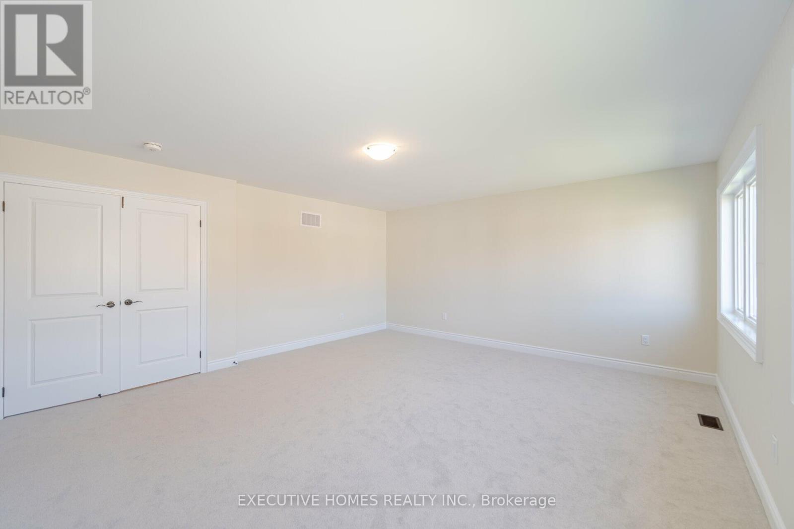 14 Mac Campbell Way, Bradford West Gwillimbury, Ontario  L3Z 4M7 - Photo 29 - N12438652