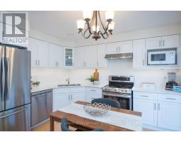 698 EDWARDS AVENUE W, Milton, Ontario