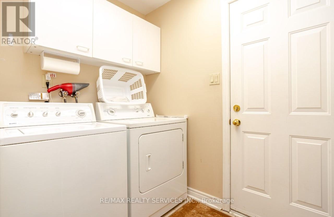 7 - 13 Amberhill Trail, Brampton (Sandringham-Wellington), Ontario  L6R 2R7 - Photo 25 - W12440215
