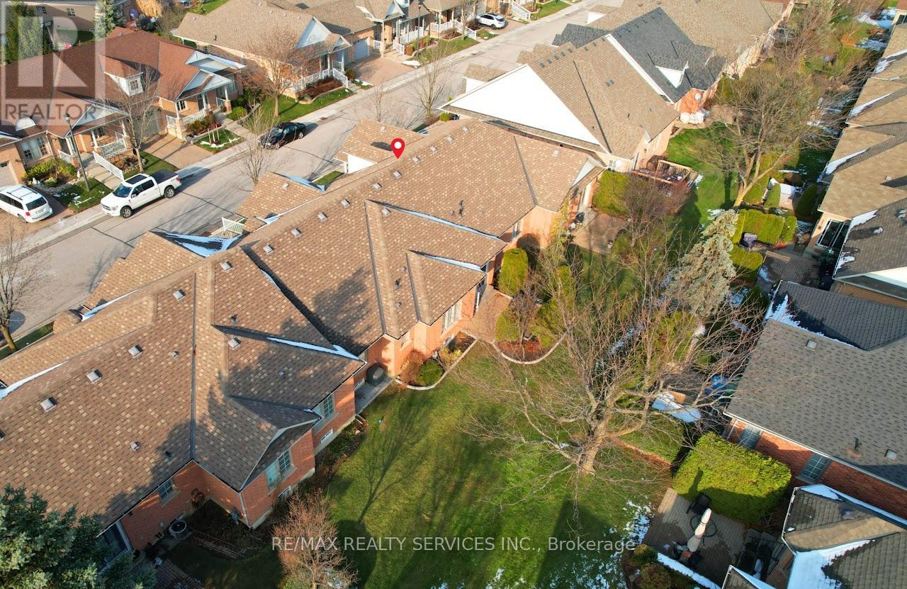 7 - 13 Amberhill Trail, Brampton (Sandringham-Wellington), Ontario  L6R 2R7 - Photo 33 - W12440215