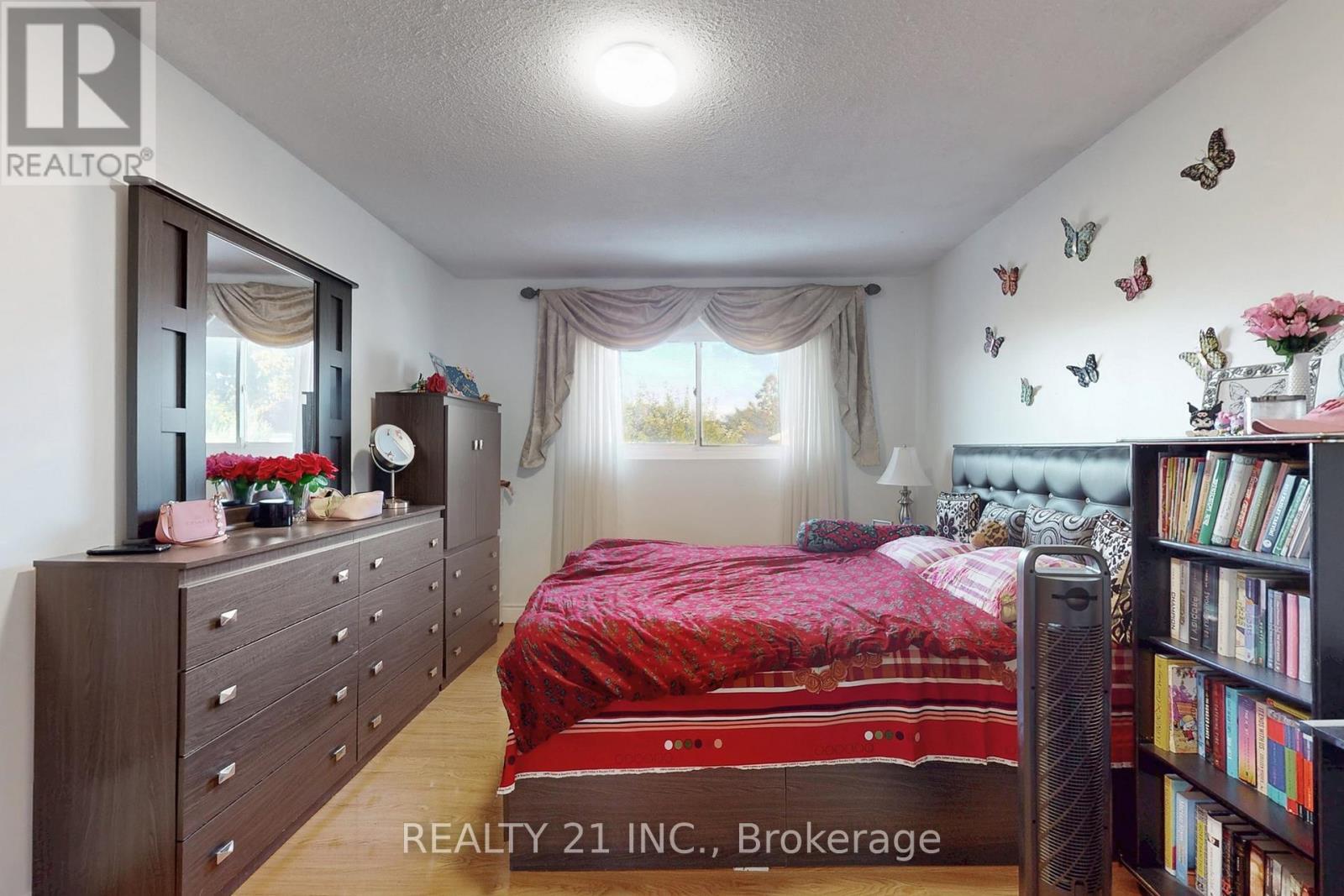 27 Jardine Street, Brampton, Ontario  L6S 3H2 - Photo 18 - W12440221