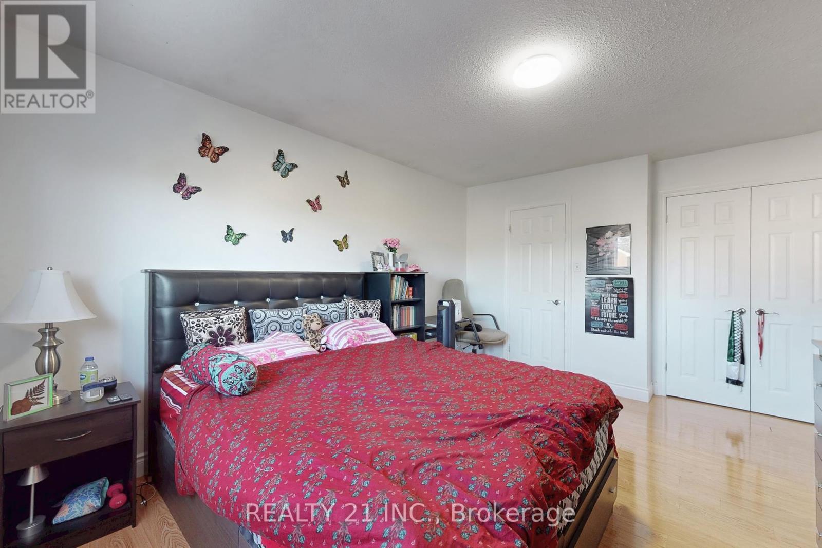 27 Jardine Street, Brampton, Ontario  L6S 3H2 - Photo 19 - W12440221