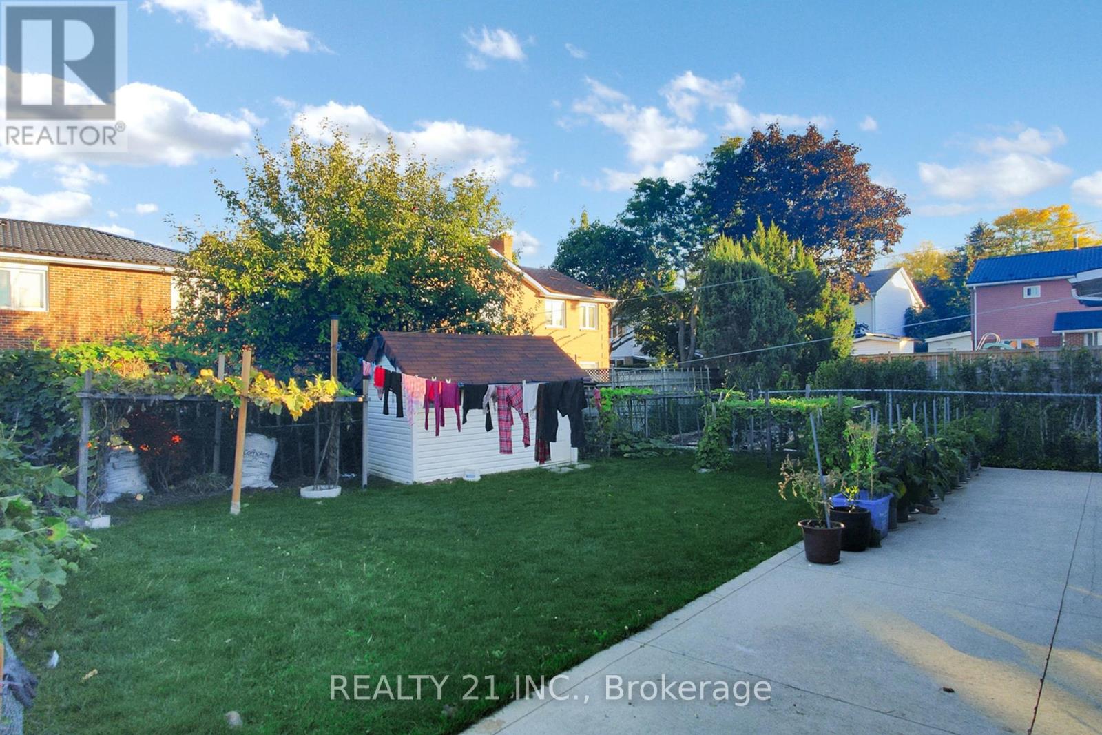 27 Jardine Street, Brampton, Ontario  L6S 3H2 - Photo 44 - W12440221