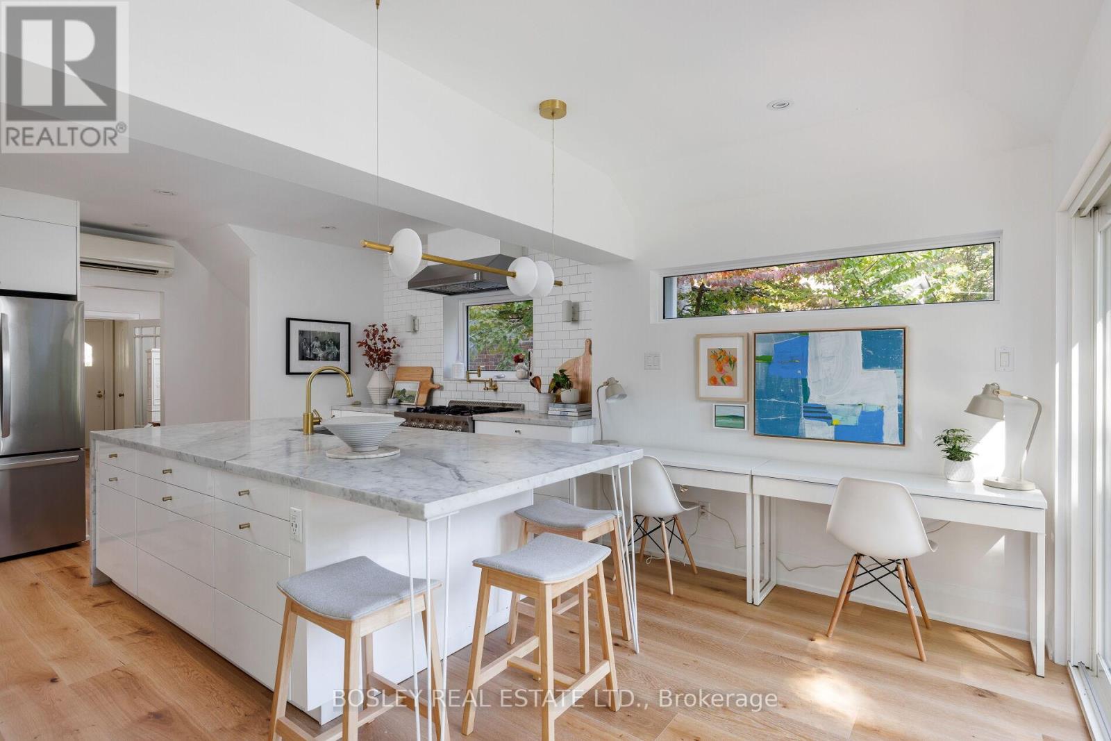 511 Riverside Drive, Toronto (Lambton Baby Point), Ontario  M6S 4B7 - Photo 15 - W12440233