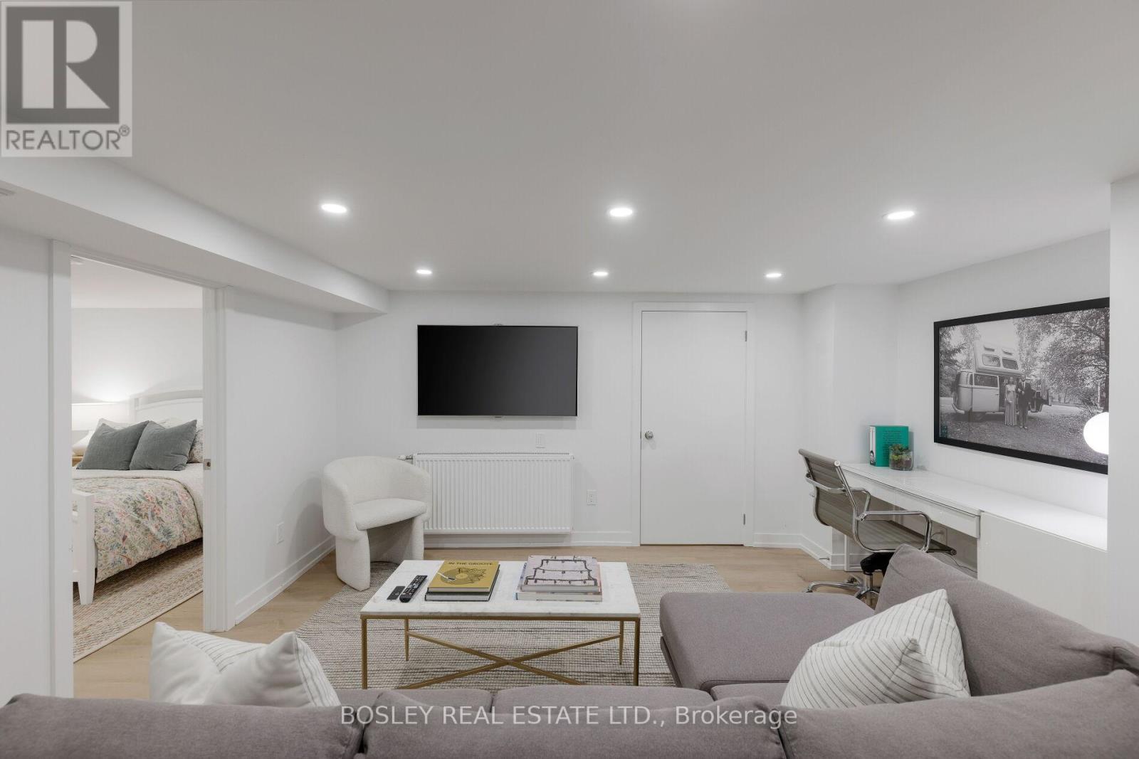 511 Riverside Drive, Toronto (Lambton Baby Point), Ontario  M6S 4B7 - Photo 45 - W12440233