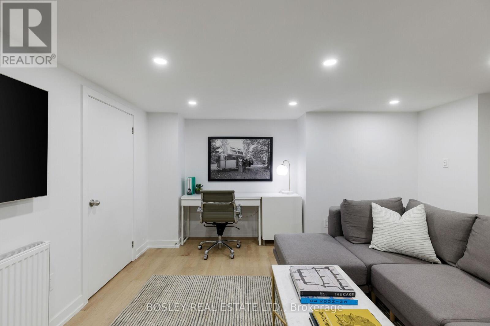 511 Riverside Drive, Toronto (Lambton Baby Point), Ontario  M6S 4B7 - Photo 46 - W12440233