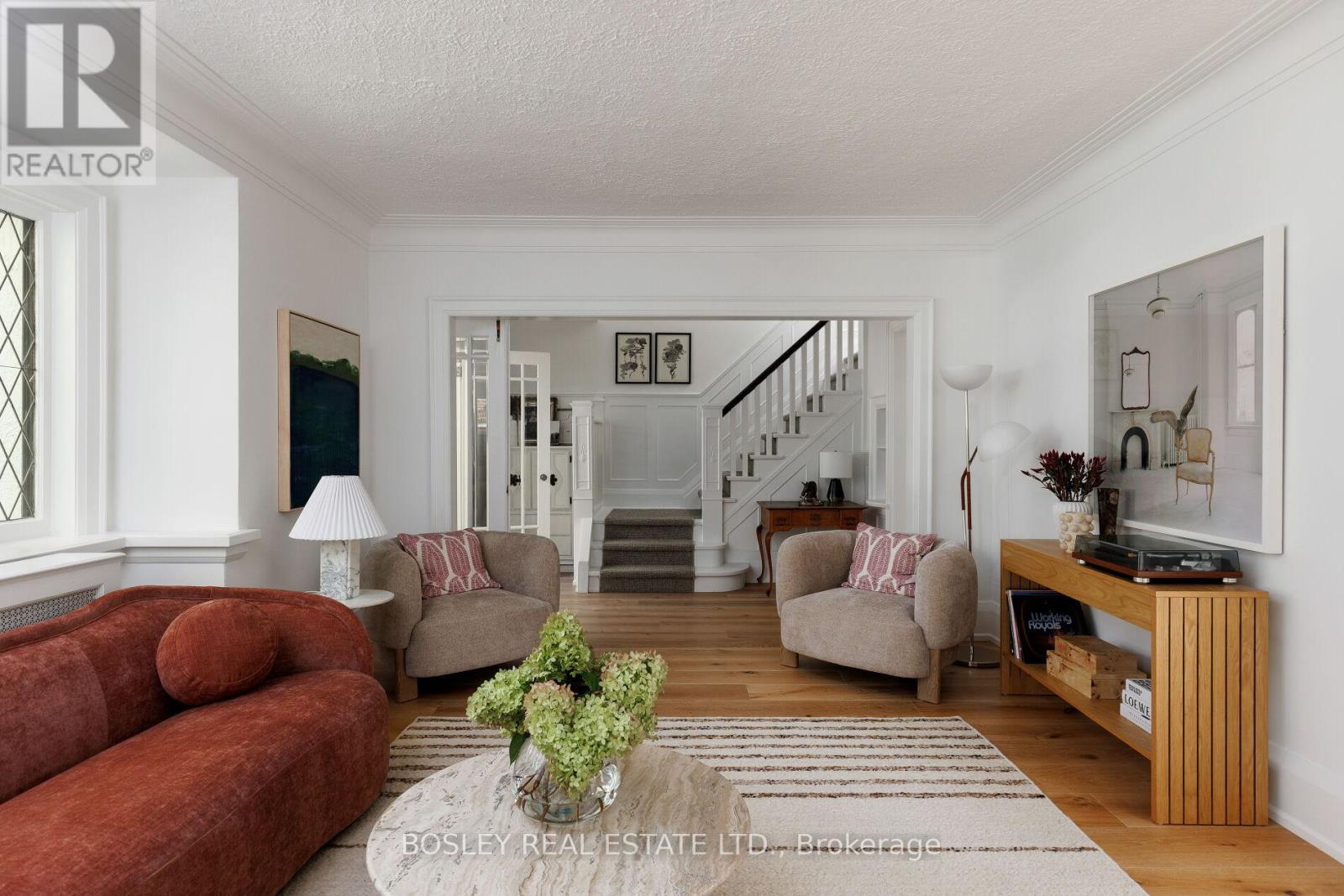 511 Riverside Drive, Toronto (Lambton Baby Point), Ontario  M6S 4B7 - Photo 6 - W12440233