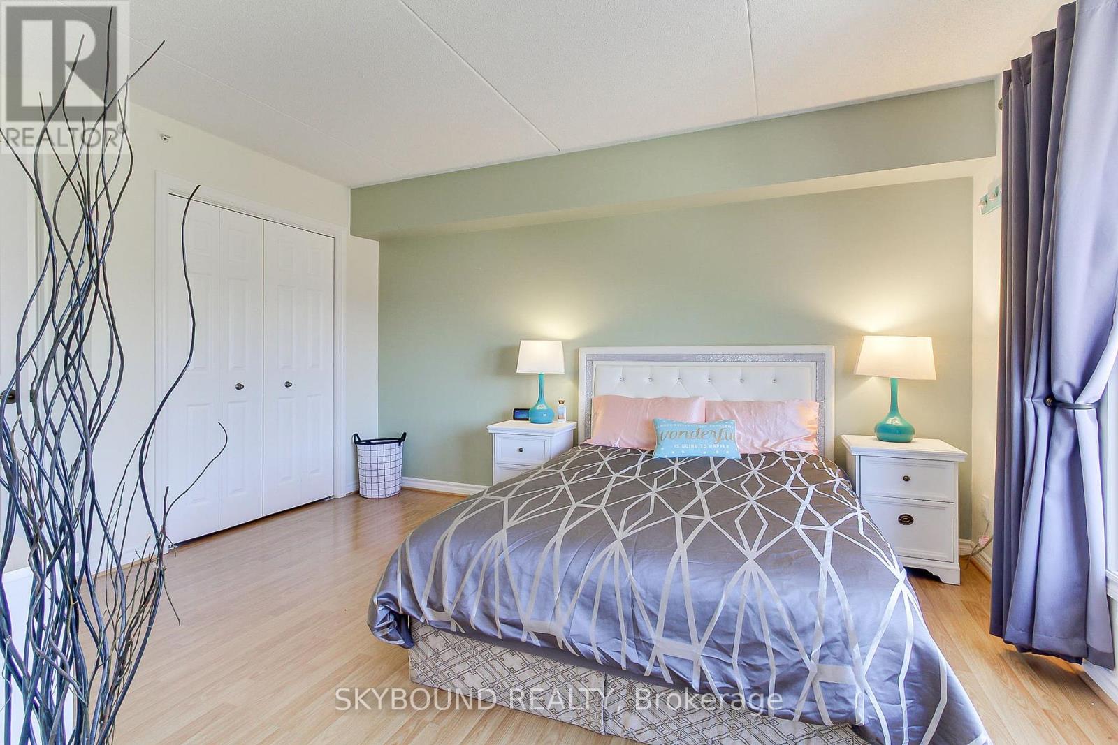 302 - 4003 Kilmer Drive, Burlington, Ontario  L7M 4M1 - Photo 20 - W12440297