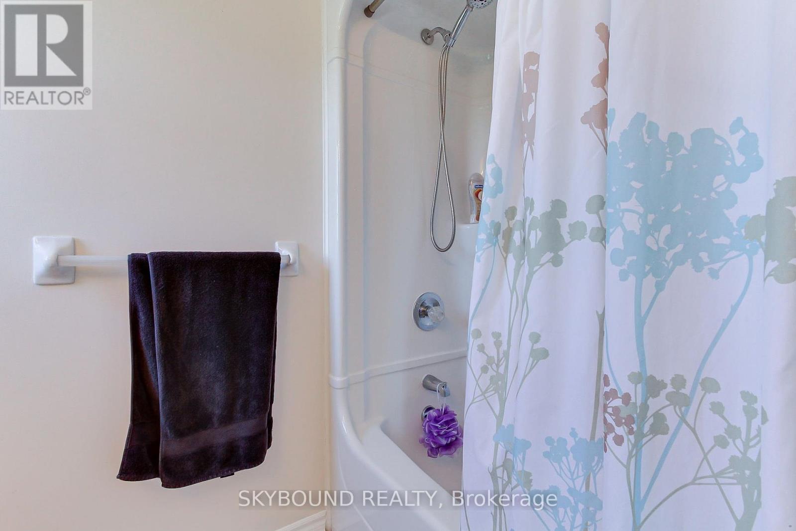 302 - 4003 Kilmer Drive, Burlington, Ontario  L7M 4M1 - Photo 22 - W12440297