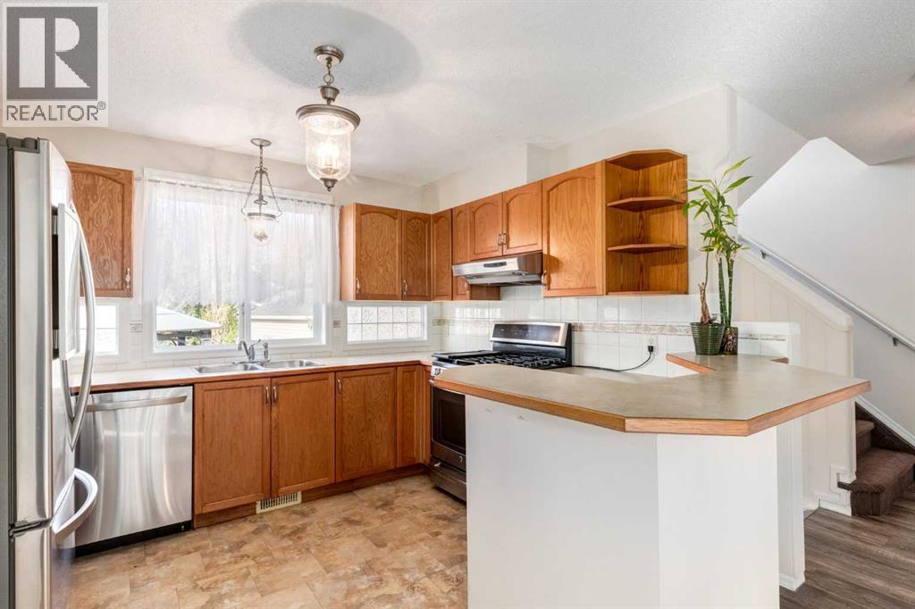 53 Prestwick Rise Se, Calgary, Alberta  T2Z 4A6 - Photo 13 - A2255462