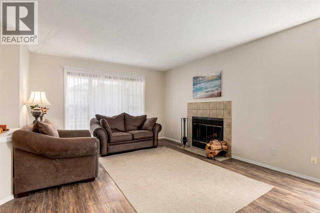 53 Prestwick Rise Se, Calgary, Alberta  T2Z 4A6 - Photo 5 - A2255462