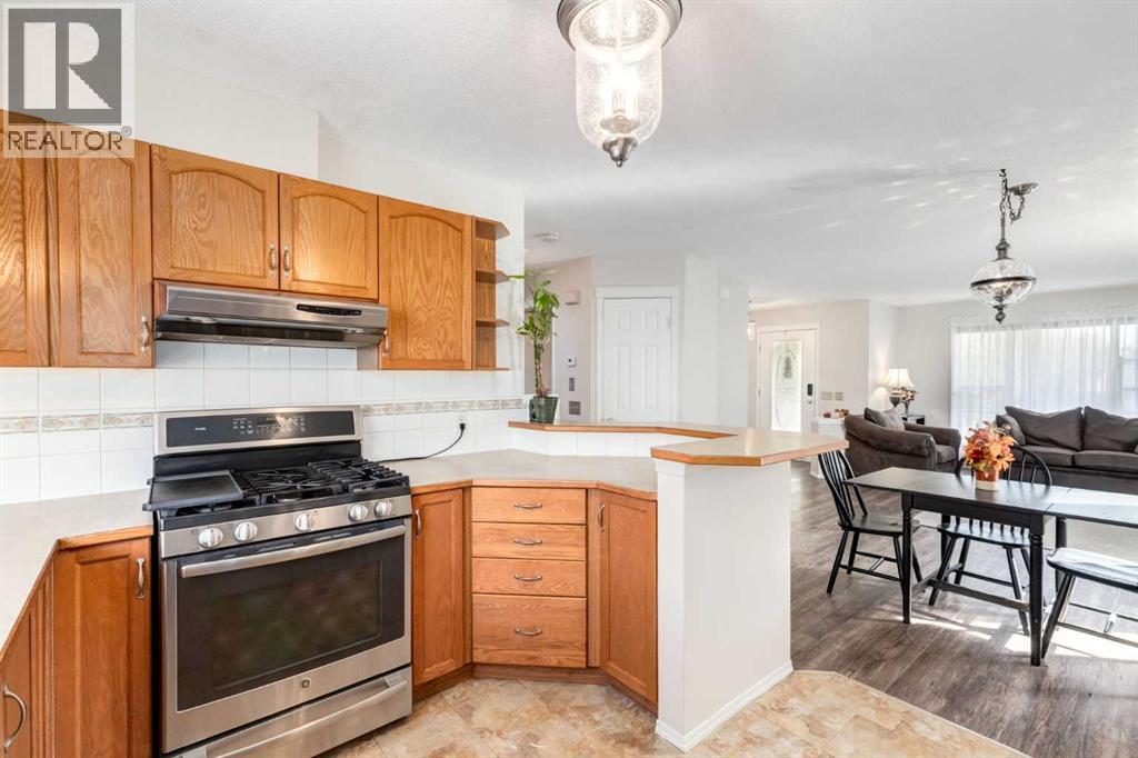 53 Prestwick Rise Se, Calgary, Alberta  T2Z 4A6 - Photo 11 - A2255462