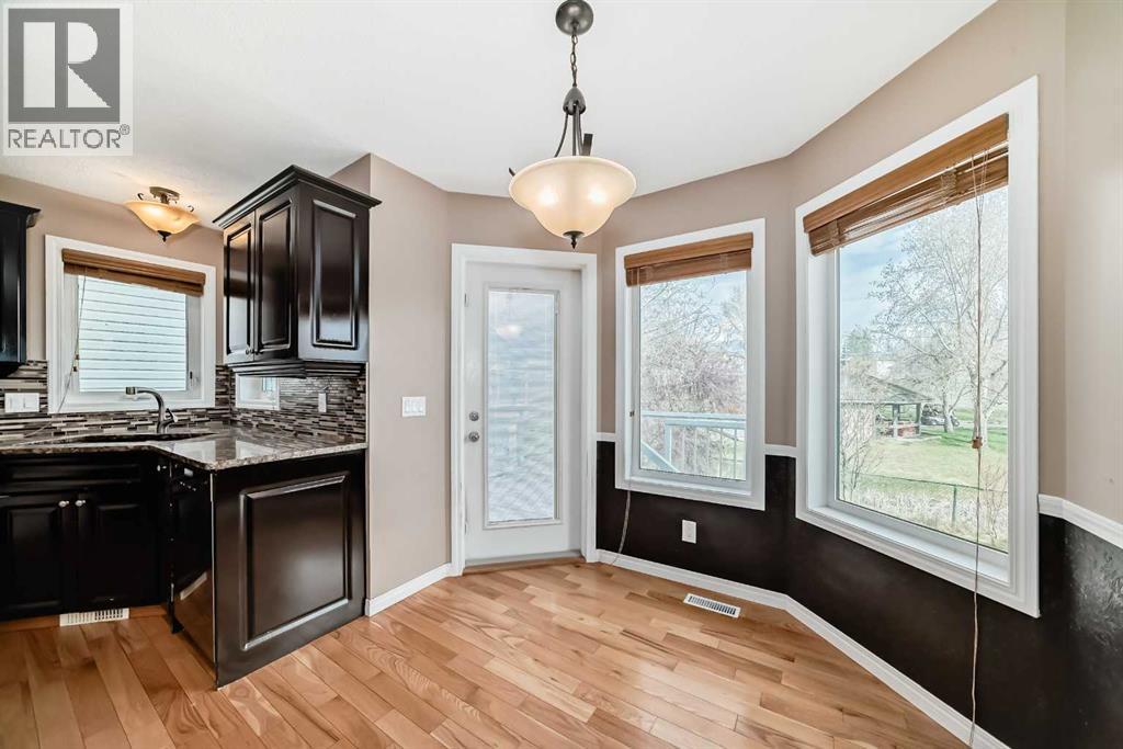 161 Douglasview Rise Se, Calgary, Alberta  T2Z 2H8 - Photo 11 - A2257557