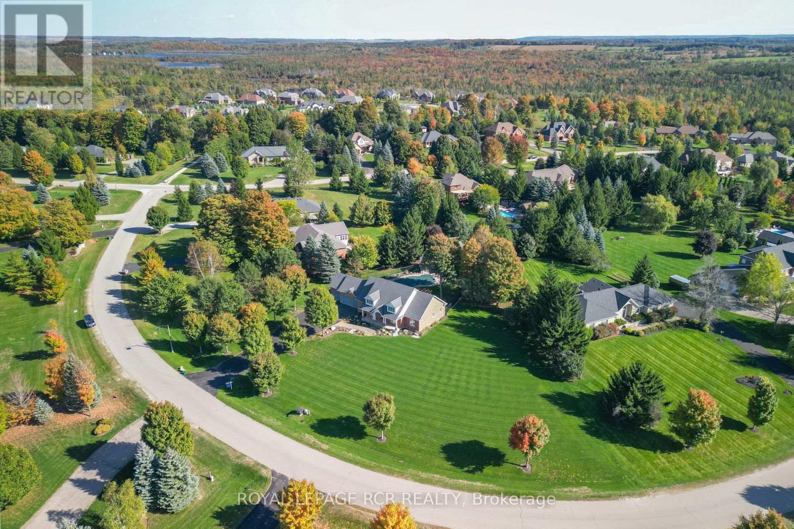 44 Rayburn Meadows, East Garafraxa, Ontario  L9W 7E7 - Photo 42 - X12436658