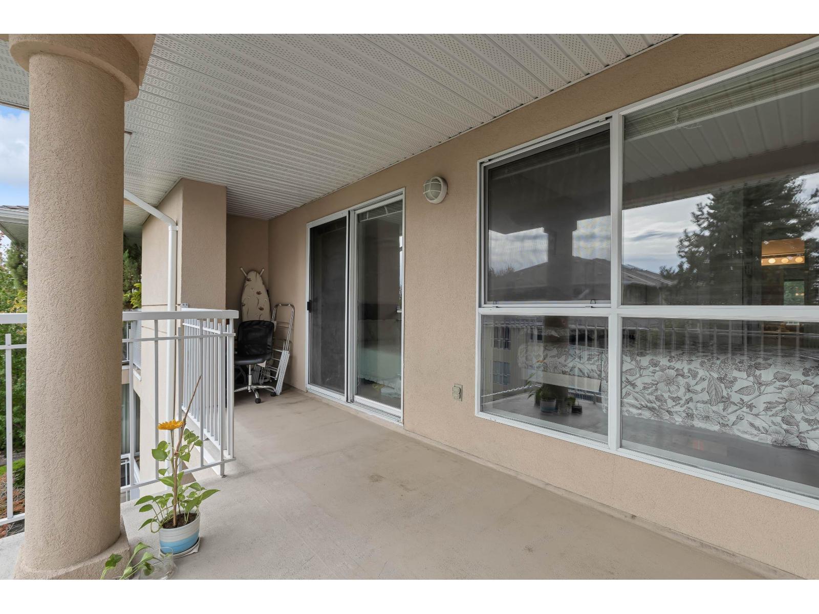 401 13733 74 Avenue, Surrey, British Columbia  V3W 1B8 - Photo 16 - R3054421