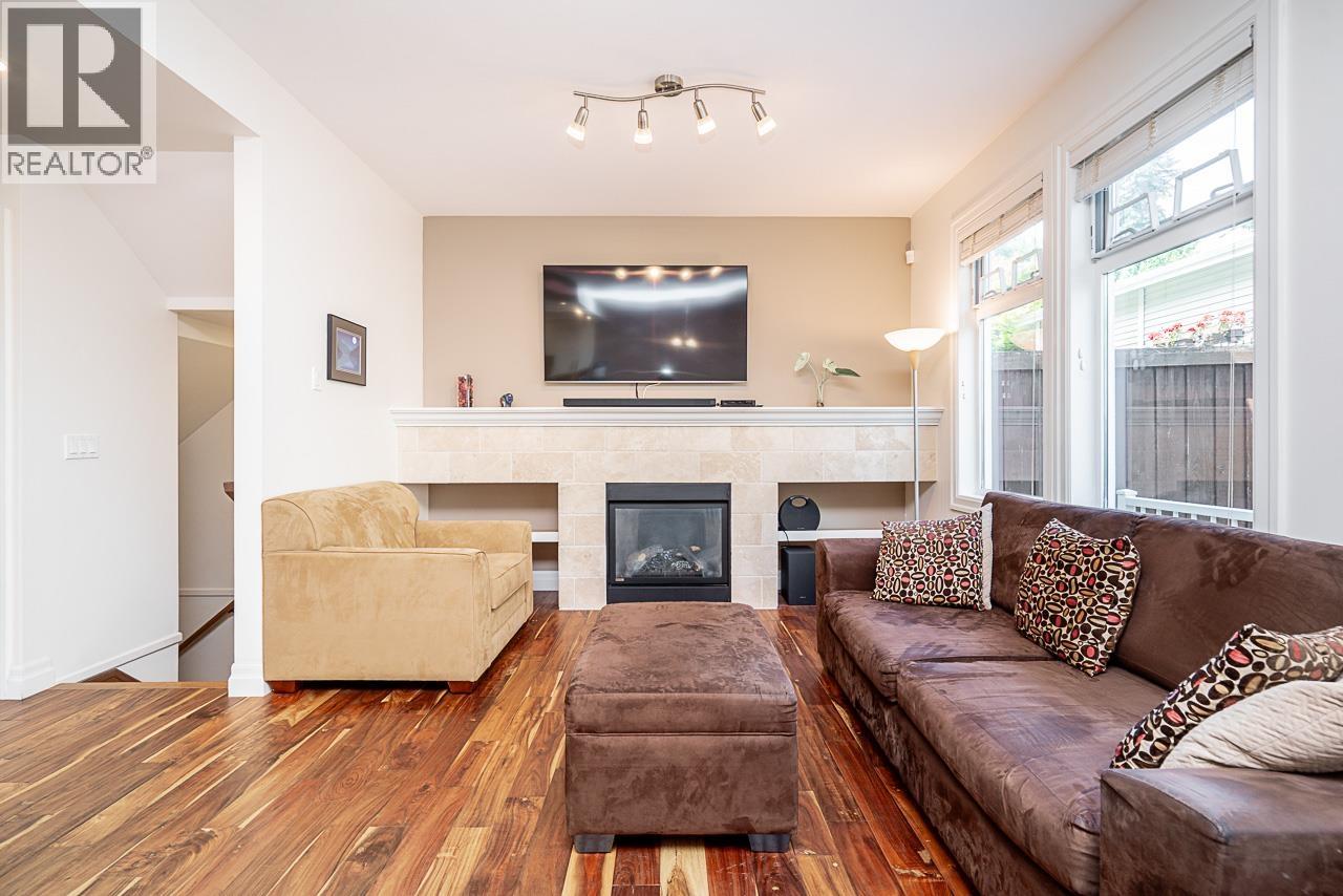 3365 Darwin Avenue, Coquitlam, British Columbia  V3B 0E8 - Photo 9 - R3054367