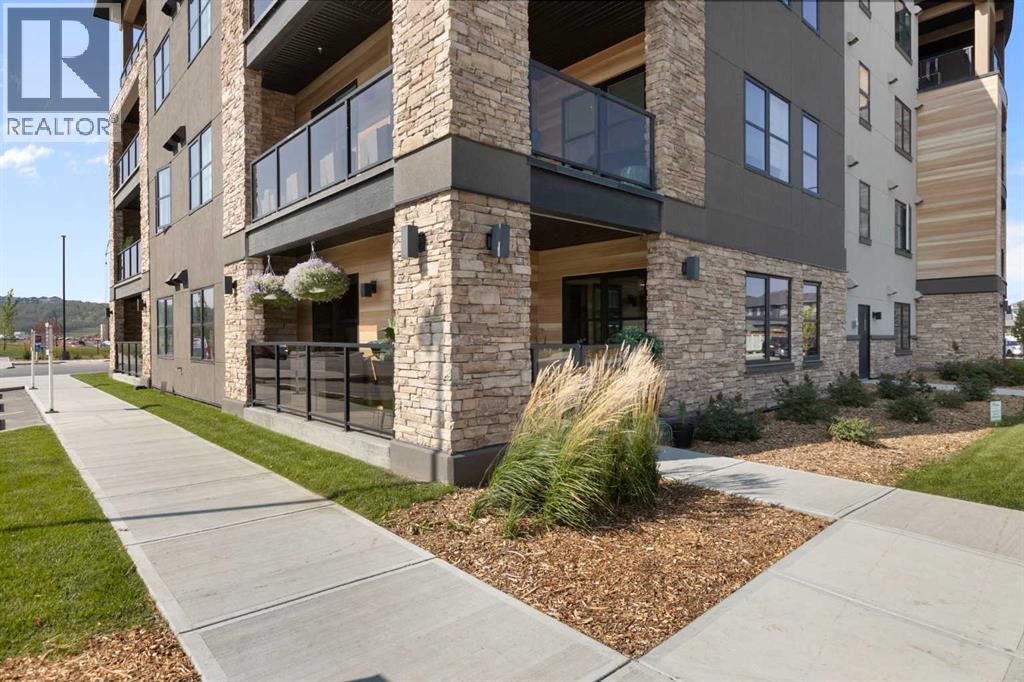 104, 55 Wolf Hollow Crescent Se, Calgary, Alberta  T2X 5K9 - Photo 3 - A2261036