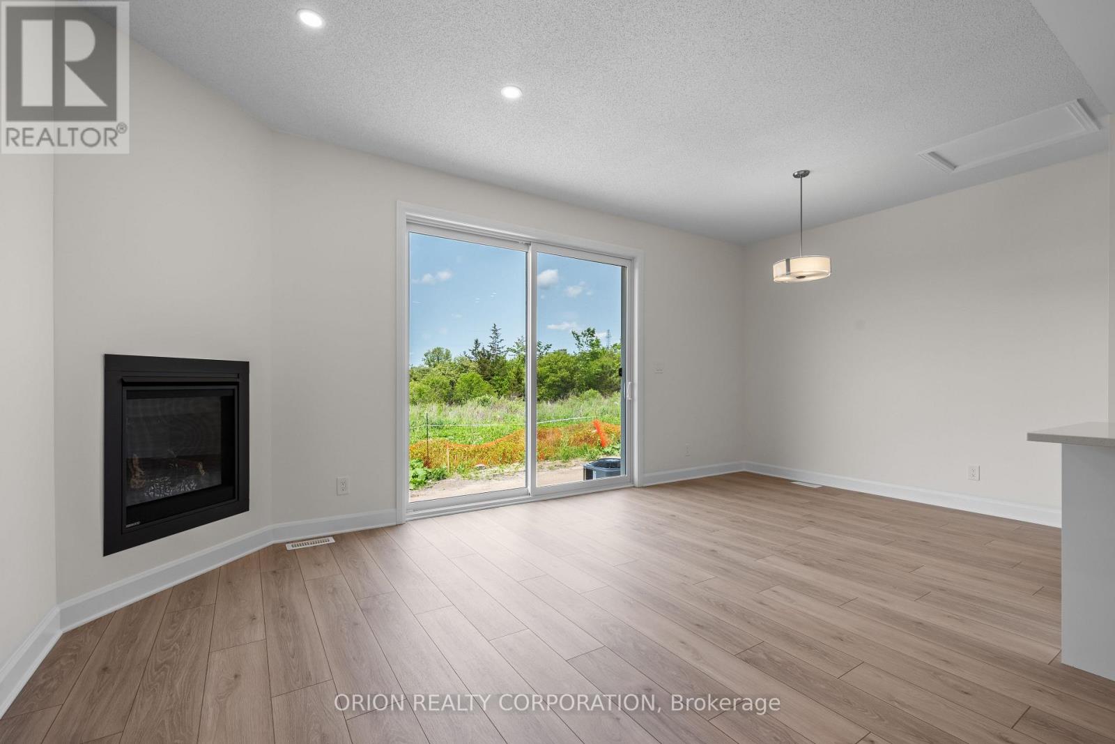414 Buckthorn Drive, Kingston, Ontario  K7P 0V6 - Photo 12 - X12440138
