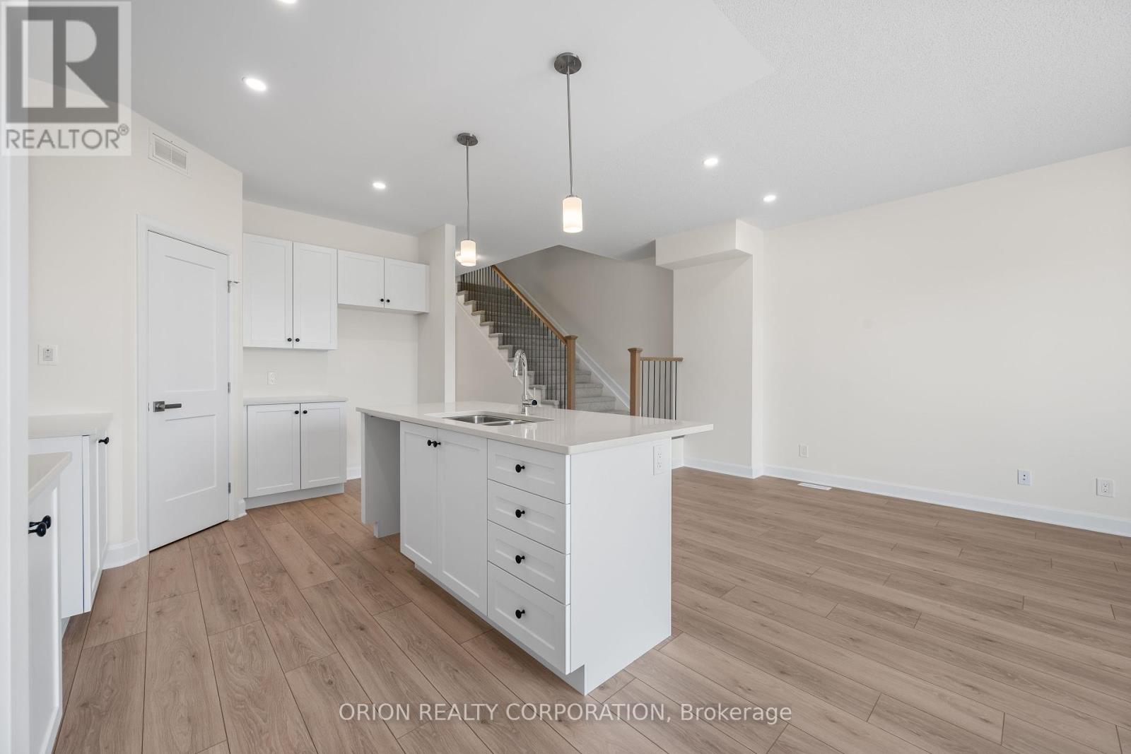 414 Buckthorn Drive, Kingston, Ontario  K7P 0V6 - Photo 14 - X12440138
