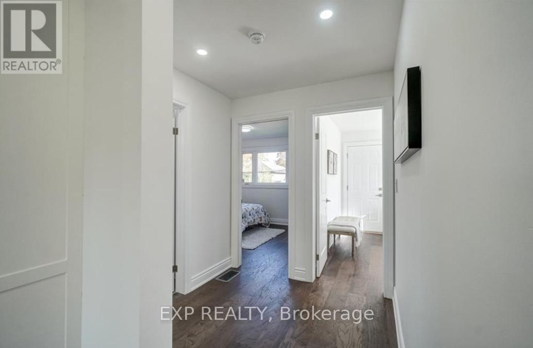 Main - 13 Newark Avenue, Hamilton, Ontario  L8K 3Y5 - Photo 27 - X12440144