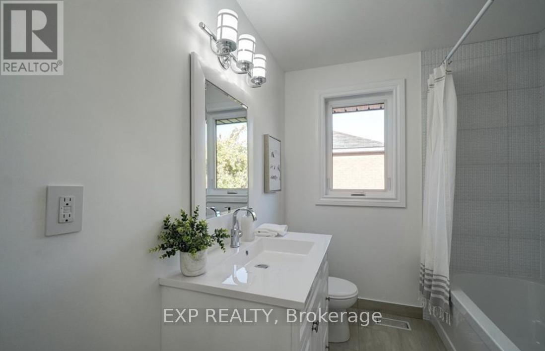 Main - 13 Newark Avenue, Hamilton, Ontario  L8K 3Y5 - Photo 30 - X12440144