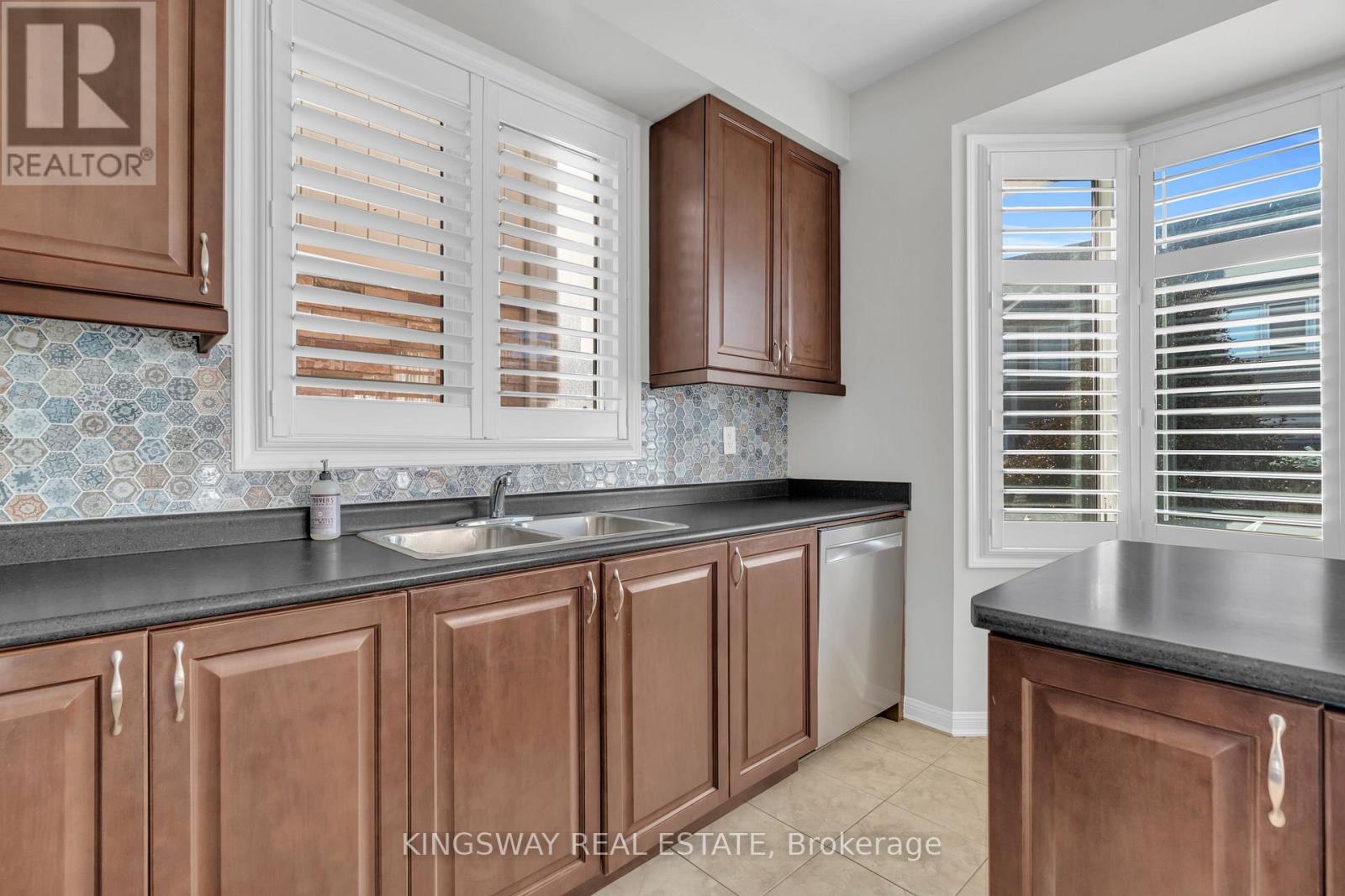36 Beattie Crescent, Cambridge, Ontario  N3C 0C8 - Photo 15 - X12440161