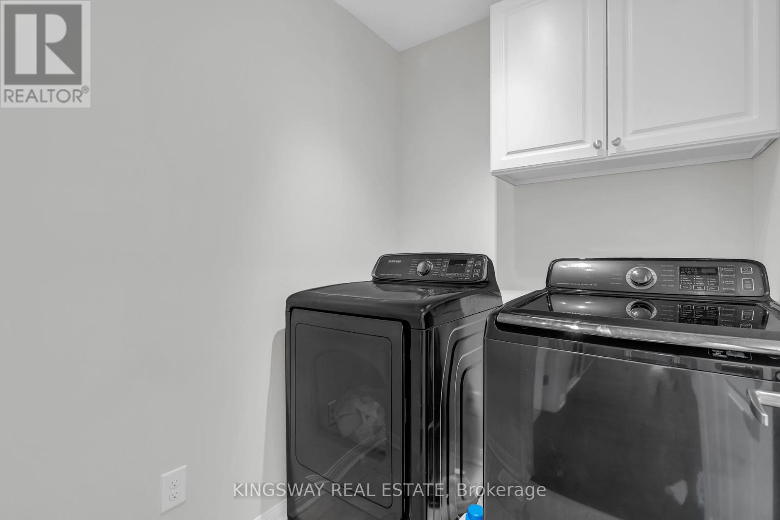 36 Beattie Crescent, Cambridge, Ontario  N3C 0C8 - Photo 33 - X12440161