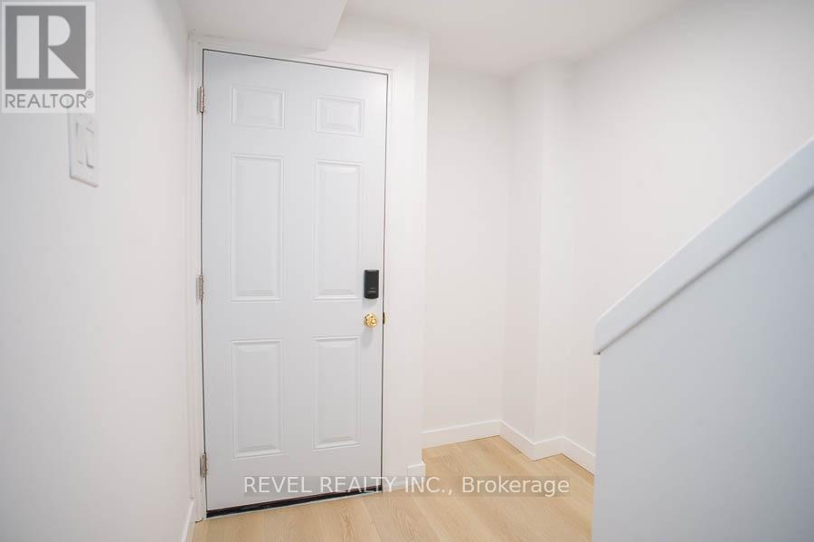 A - 279 Stanley Street, Brantford, Ontario  N3S 7K2 - Photo 4 - X12440179