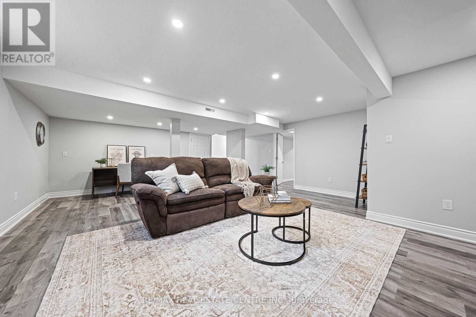 917 Fung Place, Kitchener, Ontario  N2A 4M3 - Photo 27 - X12440194