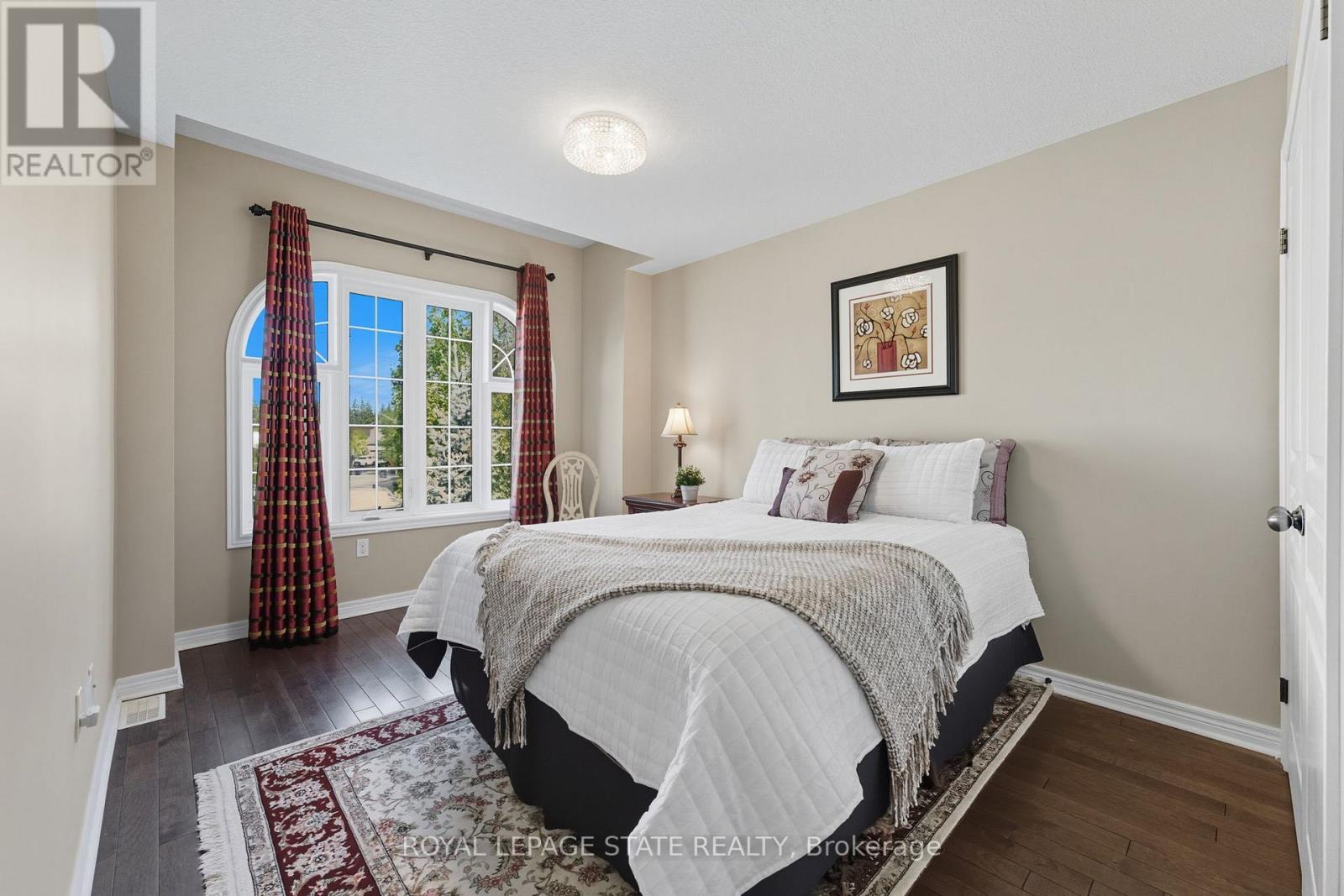 20 Lorupe Court, Hamilton, Ontario  L9G 0C8 - Photo 24 - X12440232